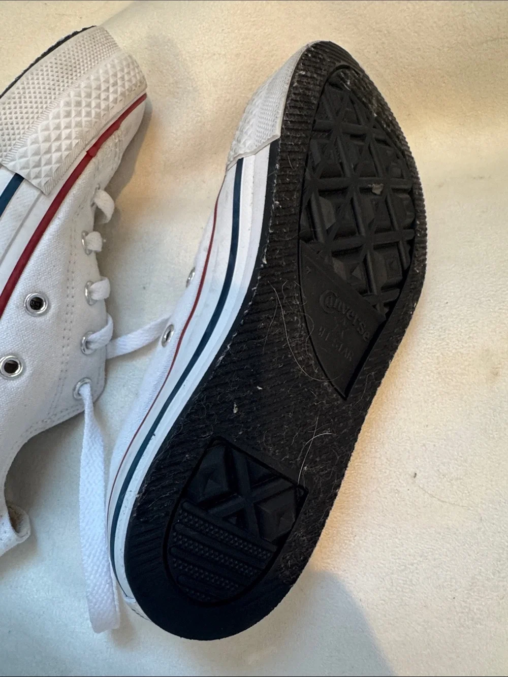 Converse Kids White Canvas Low-Top Sneakers with Red Trim